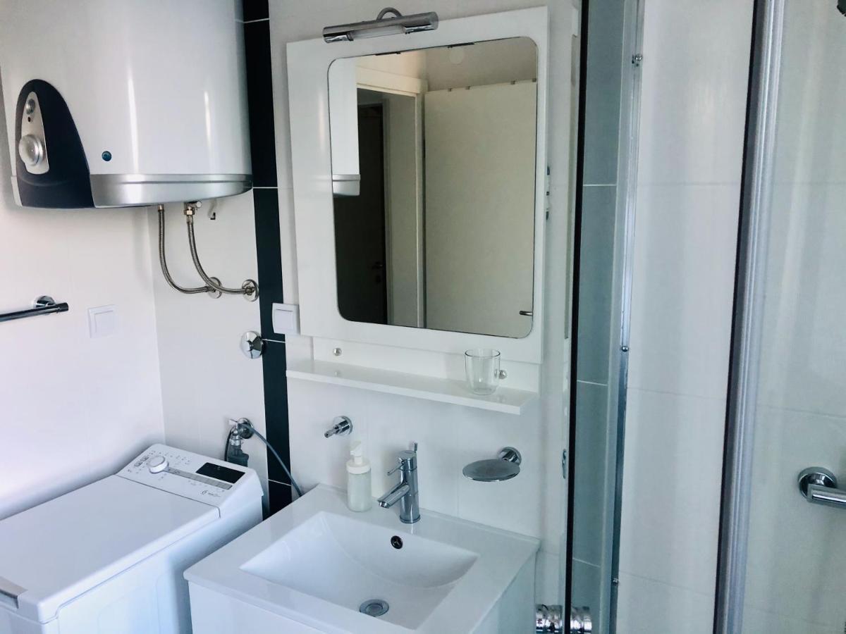 Private Pool And Mediterranean Garden Apt Mia سيلو المظهر الخارجي الصورة